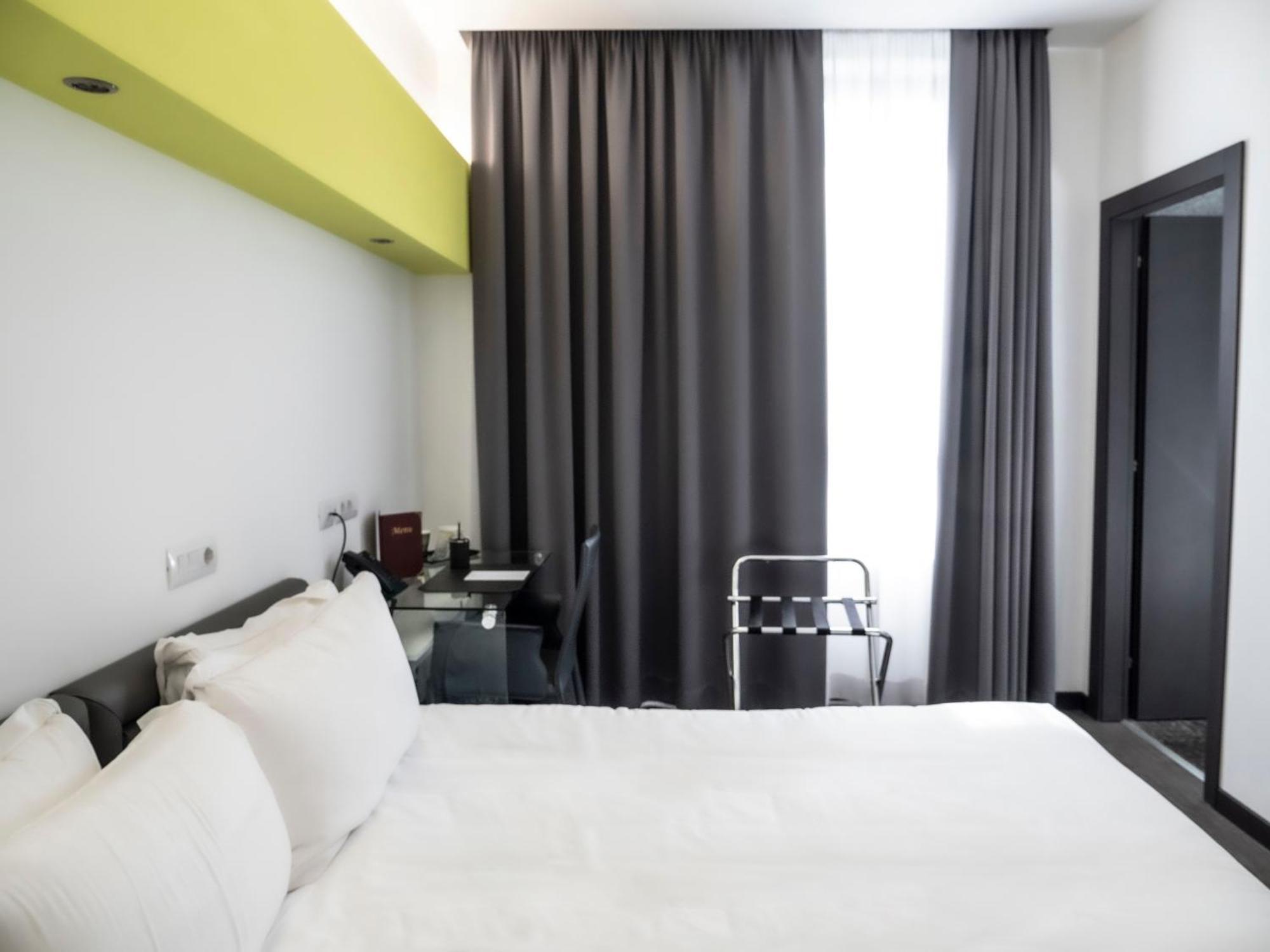 Loto Business Hotel Roma Exterior foto